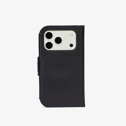 Leather Folio iPhone 17 Series with MagSafe - Classic 5.1